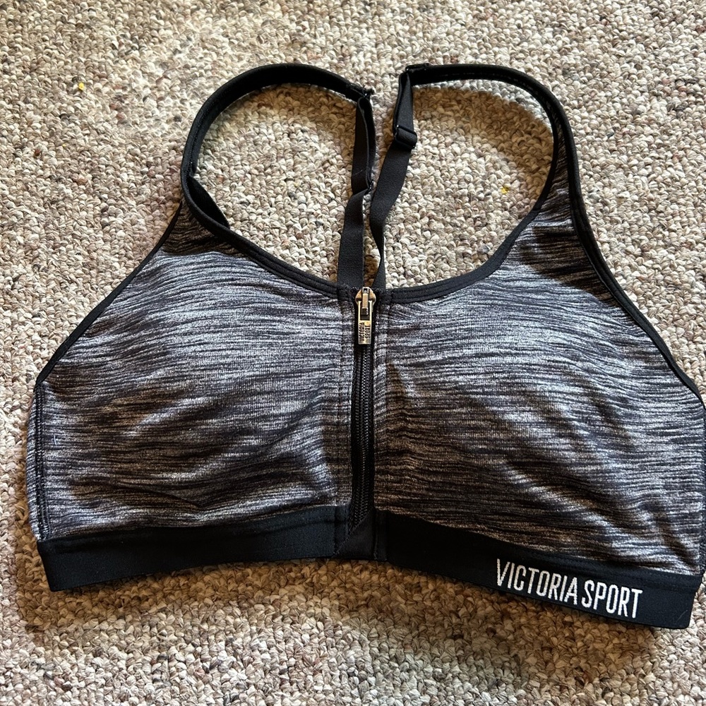 Victoria secret sports bra